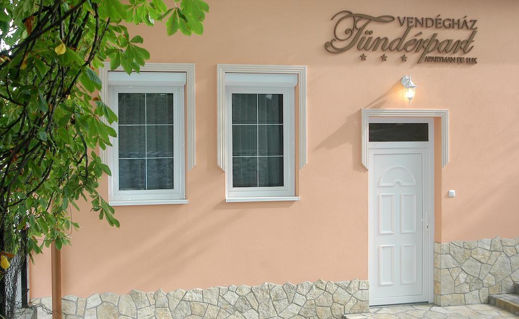 Tuenderpart Vendeghaz Hotel Eger Exterior photo